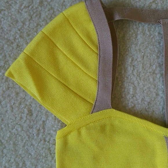 Dress - Picture 4 of 7